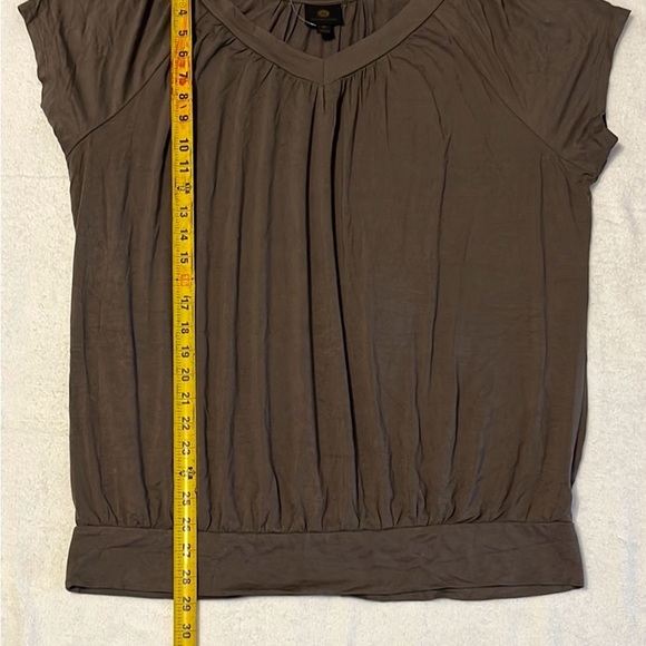 COLLECTION Gray Women's Top - Picture 2 of 9